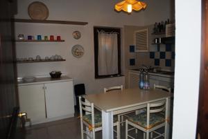 La Pelosa Sea View Apartment