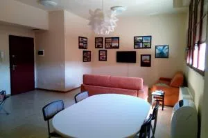 Casa nel parco sulla spiaggia - تيرّينيا