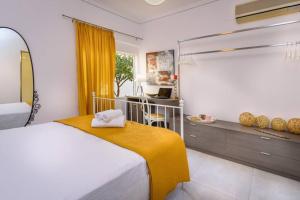 Family home w. yard in Beating Heart of Old Town