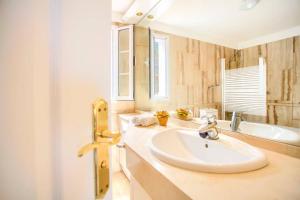 El Veril 84 Bahia del Duque