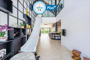 Book a Bed Poshtel - SHA Plus