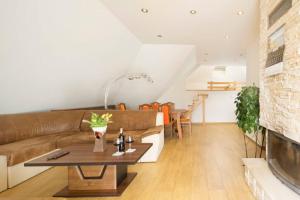 Przestronny i słoneczny apartament nad morzem