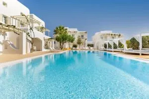 Corfos Hotel - Парага