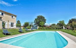 Maisons de vacances Nice Home In Aubignan With 4 Bedrooms, Wifi And Private Swimming Pool : photos des chambres