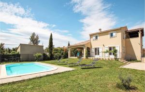 Maisons de vacances Lovely Home In Aubignan : photos des chambres