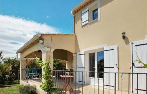 Maisons de vacances Lovely Home In Aubignan : photos des chambres