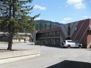 Tumbler Ridge Inn - Chetwynd