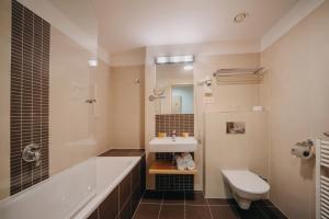 Single Room room in Iris Hotel Eden