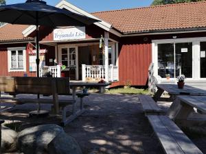 Trysunda Vandrarhem & Skärgårdscafé