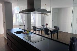 Luxusný 118m2 Apartmán s Krbom v Centre Nitry