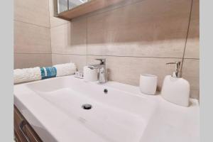 Appartements COC - La Vague - Vue Mer : photos des chambres