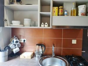 Tiny NON-Smoking Čaka & Free Parking