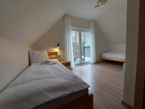 Sowi Kąt - Domki z Baliami oraz Tradycyjne