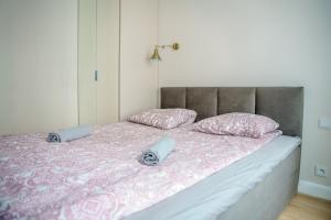 Comfortable And Modern Golden ApartmentsCity CenterS6537