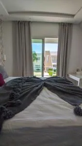 Apparemment Bousaid - Lakarta