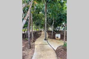 Residencial con seguridad y áreas recreativas.