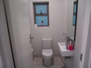 The Mall Median Stay RoseBank Johannesburg