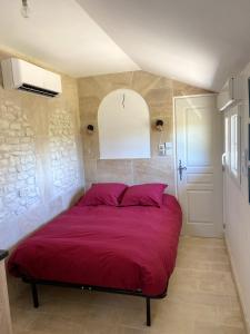 Appartements Studio avec piscine partagee jardin amenage et wifi a Charmes : photos des chambres