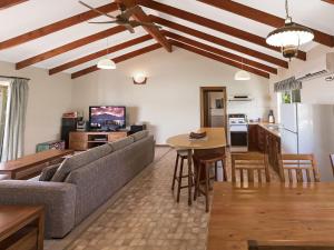 Footprints at Carrickalinga 31 Solitude Drive