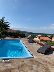 Lili Apartments, Sv Dunata 18