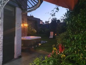 Sejours chez l'habitant Maison du jardin botanique : photos des chambres