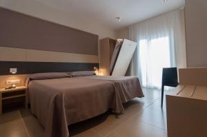 Triple Room (2 Adults + 1 Child) room in Hotel San Luis