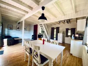 Tatarak domki na mazurach nad jeziorem Wałpusz - domek nr 1 - Targowo