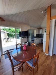 Chalets Chalet de Certe : photos des chambres