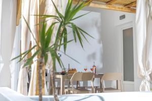 Naxos DownTown Apartments & Suites