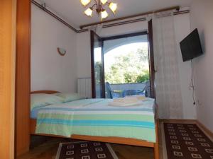 Apartment in Malinska with Seaview, Terrace, WIFI, Washing machine (4690-2)