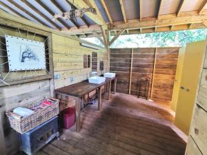 Tentes de luxe Wigwam 3 Domaine du Pas de l'ane : photos des chambres