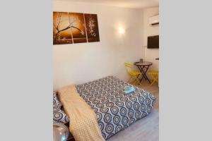 Appartements Studio cosy avec possibilite piscine en supplement : photos des chambres