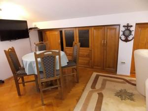 Apartment in Malinska with Seaview, Terrace, Air condition, WIFI (4690-3)