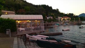 3 stern hotel Lago Maggiore Lesa Italien