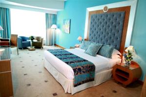 Junior Suite room in Marina Byblos Hotel