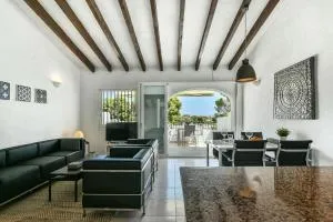 Modern stylish bungalow in Moraira - Cap Blanc