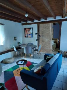 B&B / Chambres d'hotes Le Clos de la Vigneronne : Suite Familiale