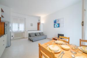 Santa Margherita Quiet Apartment with Balcony