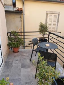 Apartment and Room Marija 