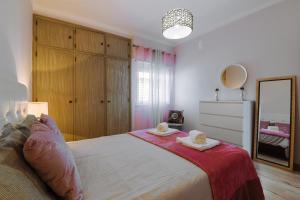 Blue House in Santa Cruz with Sea View