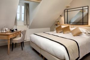 Hotels Le Manoir Les Minimes : photos des chambres