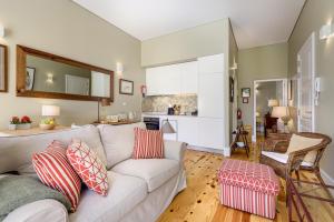 Oporto MyWish City Central Apartment with Private Garden