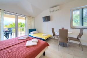 Apartments Ivica Krk Island 