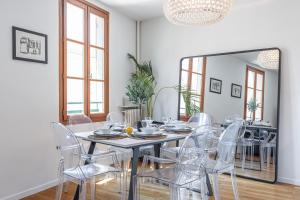 FEEL HOME - ALPHONSE KARR