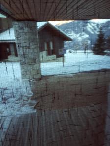 Appartement confortable face à la montagne