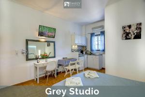 Emily Apartments Dassia Corfu - Adults Only