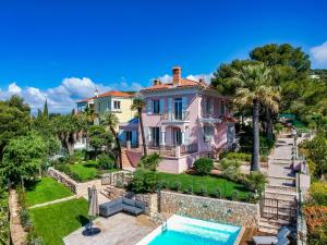 Villas Stunning seaview villa. Villefranche Sur Mer : photos des chambres