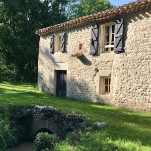 Maisons de vacances gite de charme avec piscine : photos des chambres
