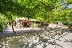 Apartments Pero 80 m from sea