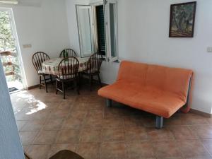 Apartments by the sea Cove Mulobedanj, Pag - 16285